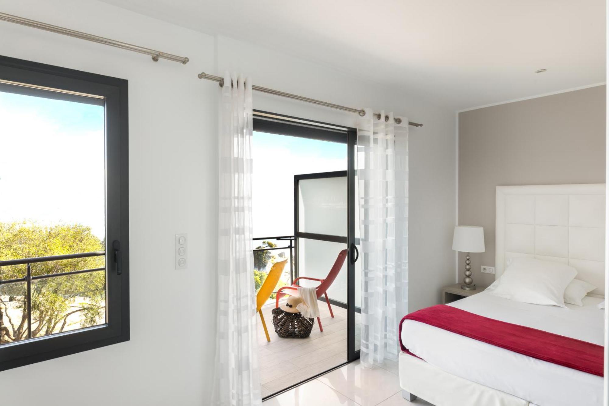 Les Roches Blanches Hotel